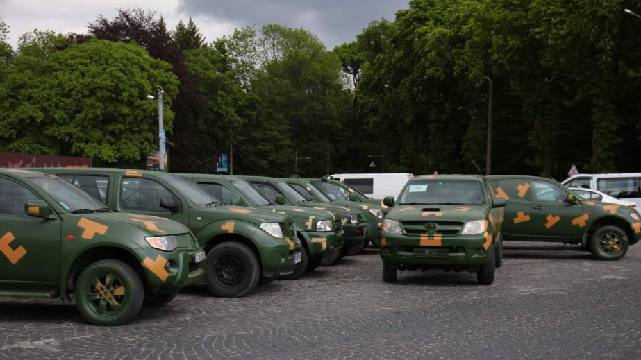 На Дніпропетровщині волонтерів судять за незаконне ввезення автівок для ЗСУ