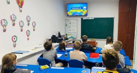 Скандал в лицее Днепра: директор набросилась с бранью на учеников (ВИДЕО)