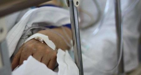 В результате обстрела Никополя пострадали два человека