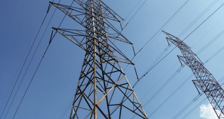 В Кривом Роге мужчина воровал имущество ДТЭК с электроопор и продавал: приговор суда