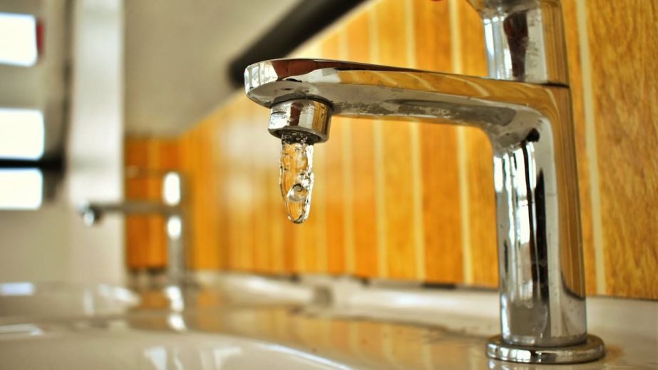 Де у Дніпрі 23 вересня відключили воду: адреси