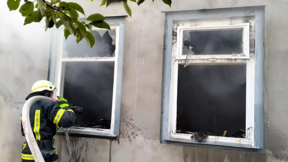 В Каменском пожар унес жизнь пожилой женщины