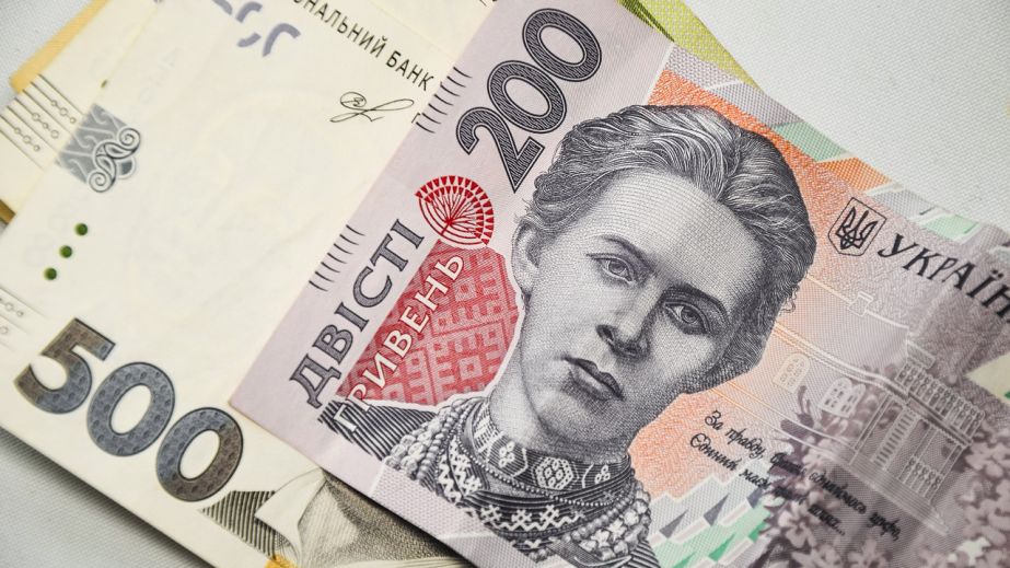 У Дніпрі орудують шахраї, які підсовують містянам фальшиві гривні (ВІДЕО)