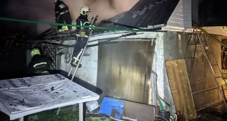 На лівому березі Дніпра горів будинок