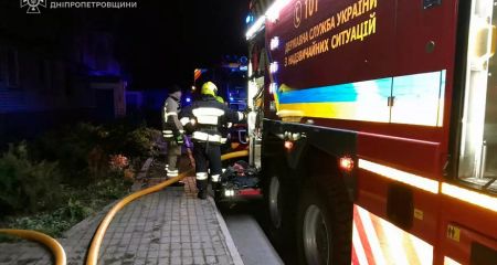 Під Дніпром жінка загинула у власній квартирі під час пожежі