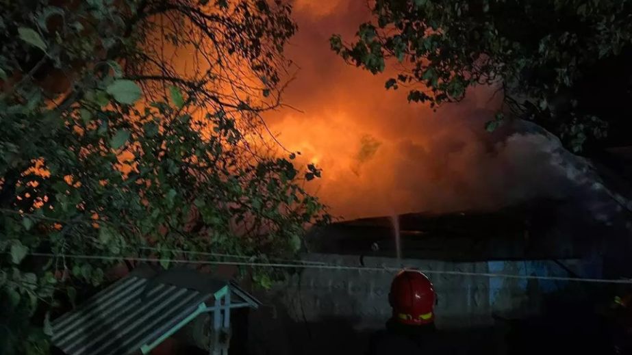 В Самаровском районе вспыхнул пожар в жилом доме (ФОТО)