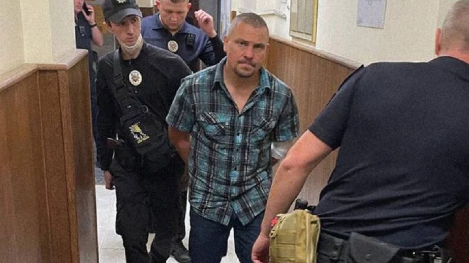 Охранник Тищенко заключил соглашение со следствием по событиям в Днепре и готов свидетельствовать против нардепа