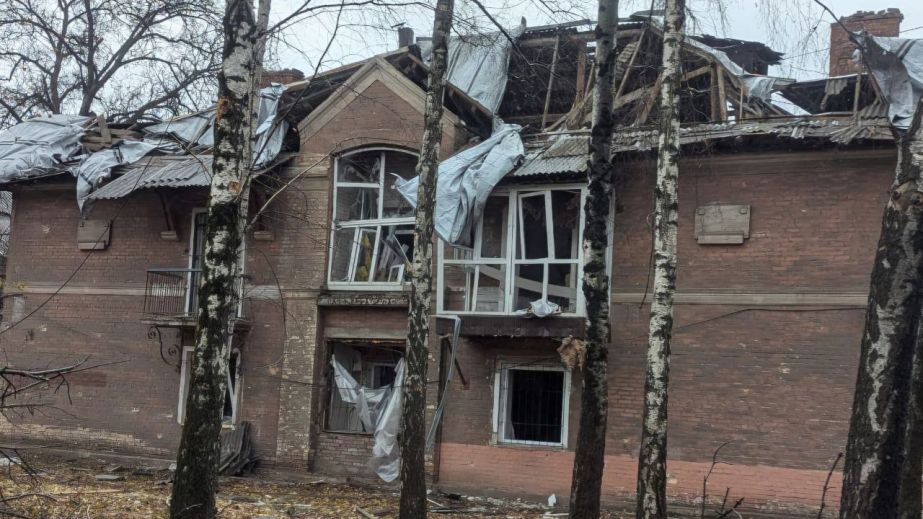 В Кривом Роге снова возросло количество пострадавших в результате ракетного удара 21 ноября (ФОТО)