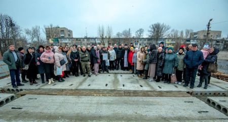 В Каменском в Казацкой церкви Пресвятой Покровы впервые провели богослужение