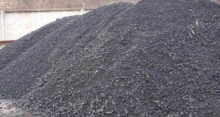 Дорогий шлак і фірми без досвіду: на Дніпропетровщині забракували низку тендерів