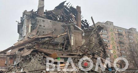 Після ракетного удару по Кривому Рогу від двоповерхівки нічого не залишилося (ФОТО, ВІДЕО)