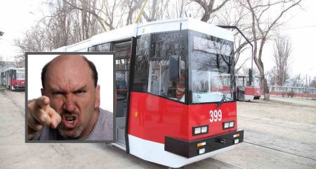 У Кривому Розі агресивний пасажир напав на водія трамваю