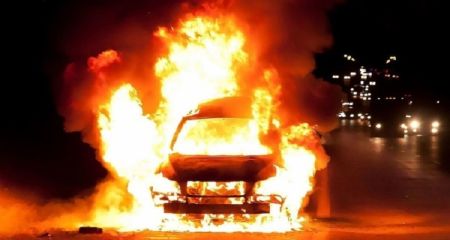 В Днепре подожгли очередной автомобиль