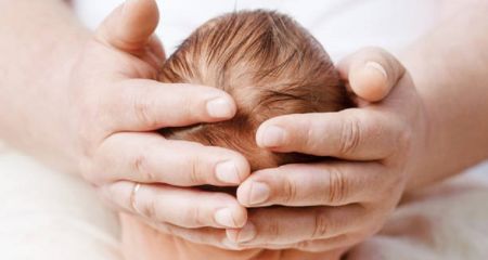 В Днепре за сутки девочек и мальчиков родилось поровну