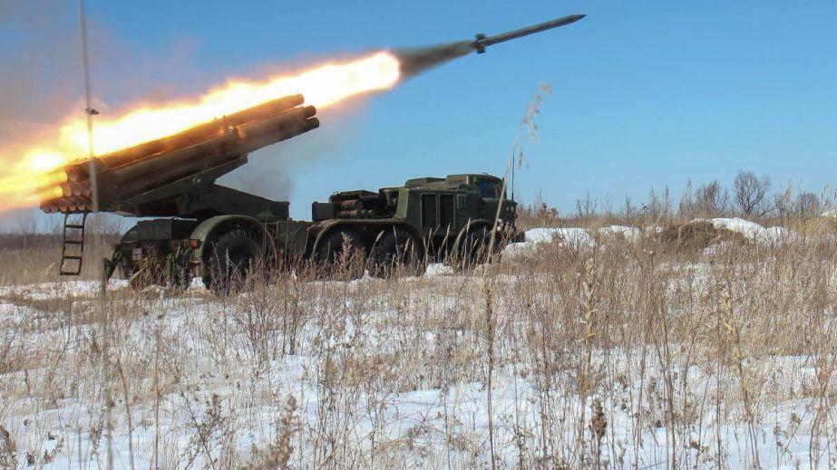 Оккупанты утром атаковали Никополь: есть пострадавшие