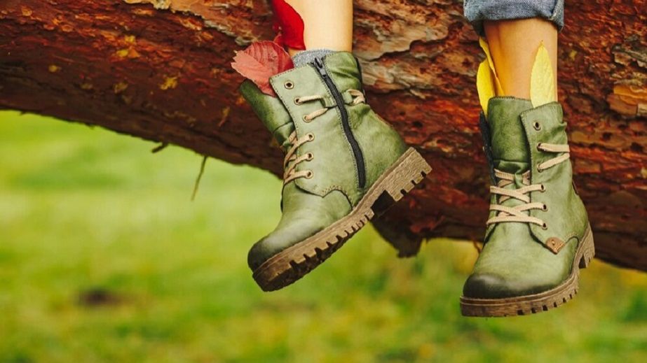 Від пастелі до глибоких тонів: модні кольори черевиків сезону весна 2025