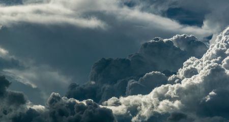 На Днепропетровщину надвигается "грязное облако": чего и когда ожидать