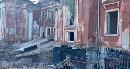 Парамедики показали перші хвилини після ракетного удару по Кривому Рогу (ВІДЕО)