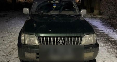 У Павлограді школяра відправили під домашній арешт за підпал автомобіля ЗСУ