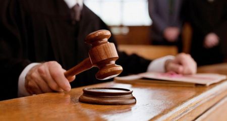В Кривом Роге суд наказал водителя, сбившего женщину, которая переходила дорогу на "зеленый" свет