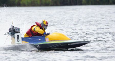 До музею Дніпра передали унікальний "чемпіонський" човен (ВІДЕО)