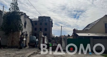 Після "шахедної" атаки на Дніпро у лікарнях залишаються 7 поранених, серед них є важкі