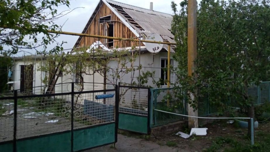 Після обстрілу у Покровській громаді Дніпропетровщини з-під завалів дістали тіло літньої жінки