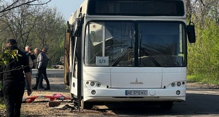 Удар дроном по автобусу в Марганце: количество жертв выросло