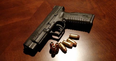 На Дніпропетровщині викрили чоловіка, який торгував зброєю через інтернет