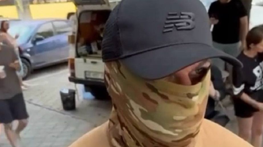 Одним из напавших на военного в Днепре во время визита Тищенко оказался депутат от пророссийской партии, - СМИ