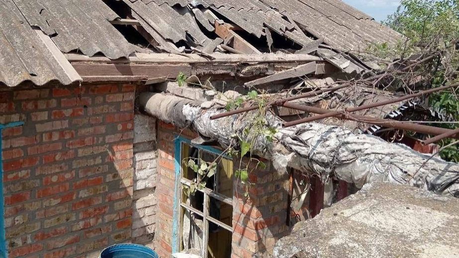 В течение 17 июня россияне около 30 раз атаковали Никопольщину (ФОТО)