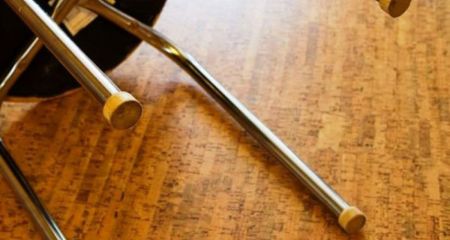 У Марганці чоловік відлупцював стільцем власну сестру під час застілля