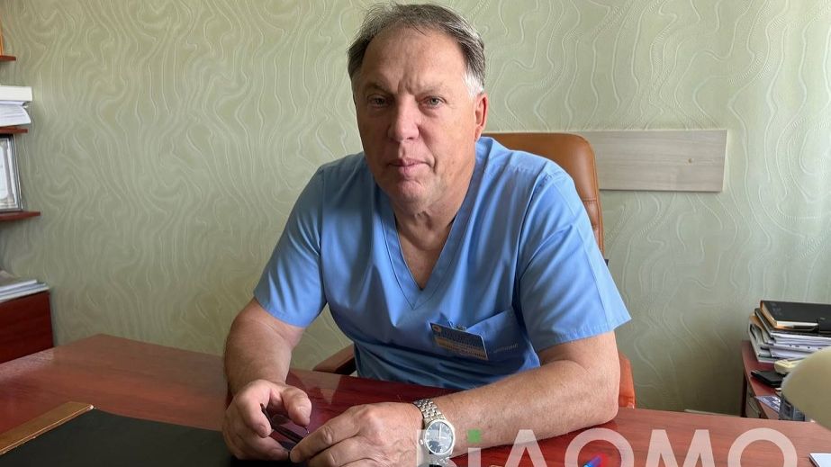 Хірург з Павлограда Віктор Браславець: про 50 років порятунку людей, самолікування і реформу медицини (ФОТО)