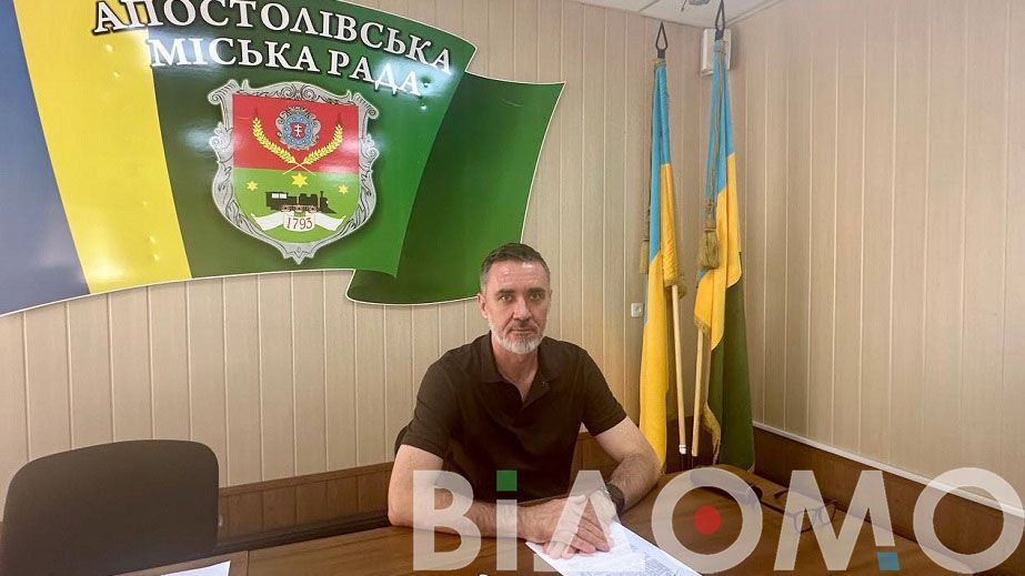 Мер Апостолового Оса повернувся у своє крісло після відсторонення від посади