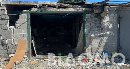 В Кривом Роге в результате атаки дронами изуродовало гаражи и автомобили (ФОТО, ВИДЕО)