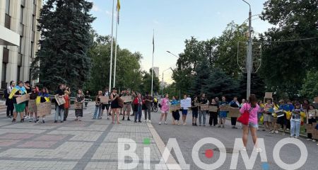 "Хочется здесь жить, а не существовать”: что скрывалось за кулисами акции протеста в Днепре (ФОТО, ВИДЕО)