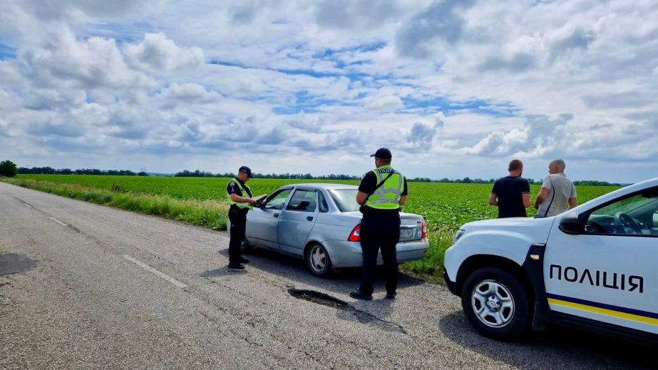 Поліцейські Дніпра створили додаткові мобільні групи на дорогах: причина
