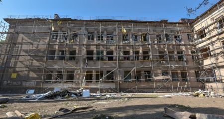 У Кам'янському збільшилася кількість постраждалих внаслідок ракетного удару (ФОТО)