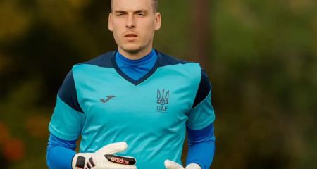 Ексголкіпер "Дніпра" Лунін вимагає у "Реалі" більшу зарплату за новим контрактом