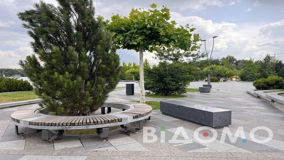 В Днепре готовят к открытию после ремонта фонтан в популярном сквере (ФОТО)