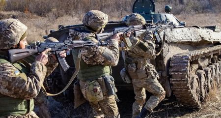 Намагаються просочитися малими групами: військові розповіли про ситуацію поблизу кордонів з Дніпропетровщиною