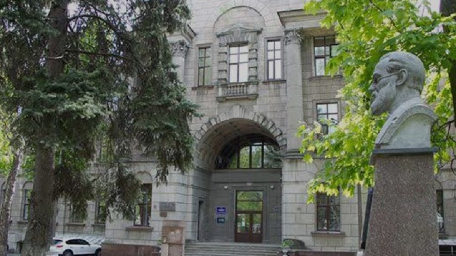 У Дніпрі помер відомий дитячий хірург
