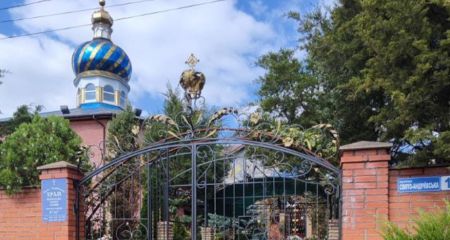 В Кривом Роге работники "Теплоцентрали" обнаружили возле храма гранату (ФОТО)