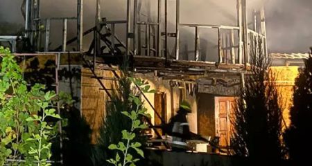 В Кривом Роге пылал жилой дом