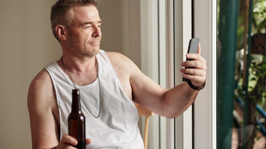 У Дніпрі п'яний чоловік вигадав пограбування жінки і отримав штраф (ФОТО)