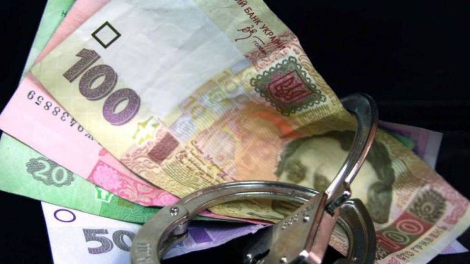 На Днепропетровщине мошенница обманула знакомую на десятки тысяч гривен и получила 15 лет тюрьмы