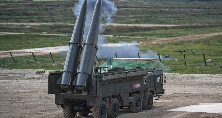 Командувач Повітряних сил показав, як росіяни вразили "Іскандером" макет на аеродромі Кривого Рогу (ВІДЕО)