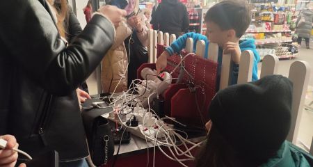 В торговельних закла...