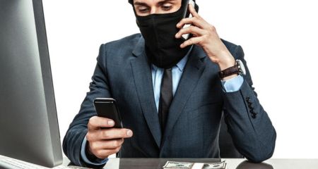 "Вы потеряете все за 40 секунд": о хакинге человеческих мозгов украинскими колл-центрами