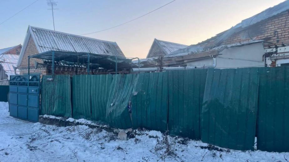 Ночные атаки на Днепропетровщине: враг бил дронами и артиллерией по нескольким общинам